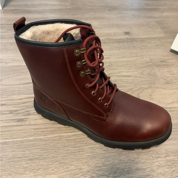 Brand New - Men’s UGGs Kirkson Size US 13 Winter Boot - Picture 2 of 6